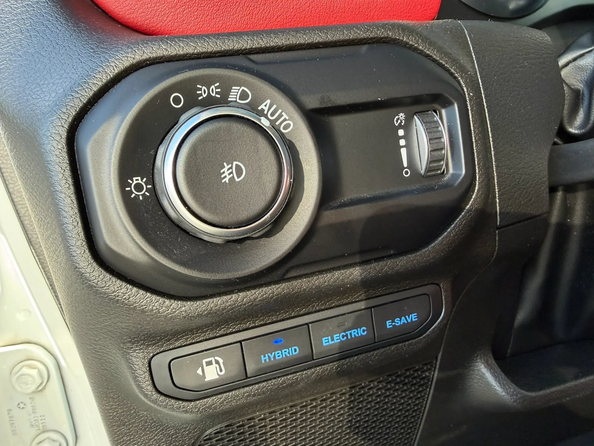 Used 2023 Jeep Wrangler Unlimited Rubicon 4xe AWD/4WD image 21