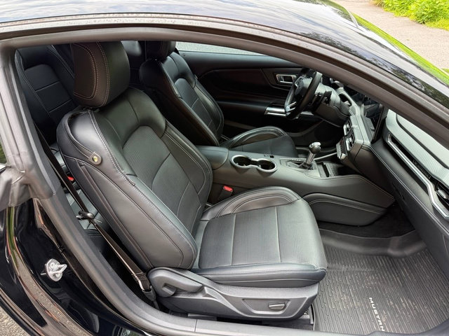 Used 2024 Ford Mustang GT Premium RWD image 17