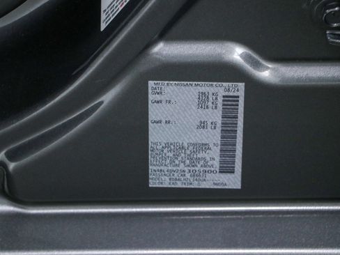 Used 2025 Nissan Altima 2.5 SV FWD image 30