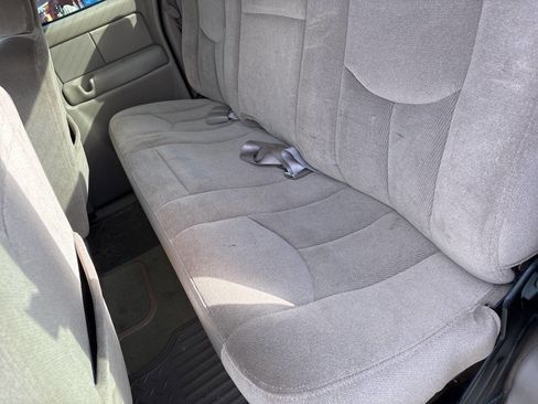 Used 2003 GMC Sierra 2500 SLE w/ Skid Plate Package image 6