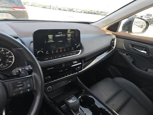 Used 2023 Nissan Rogue SL w/ SL Premium Package AWD/4WD image 10