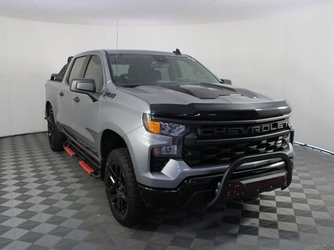 Used 2024 Chevrolet Silverado 1500 Custom Trail Boss w/ LPO, Dark Essentials Package image 24