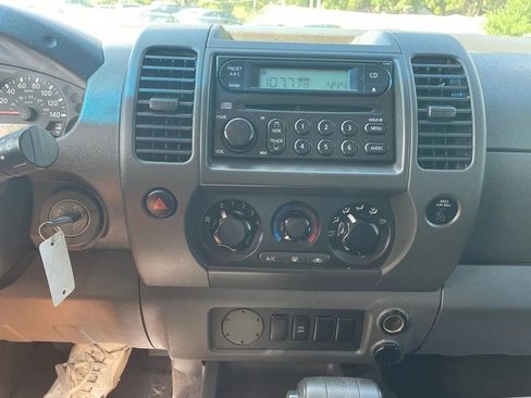 Used 2006 Nissan Xterra X image 26