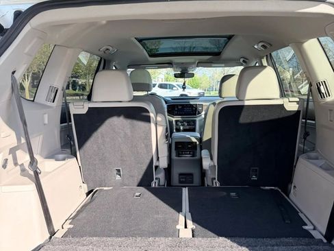 Used 2018 Volkswagen Atlas SEL Premium image 15