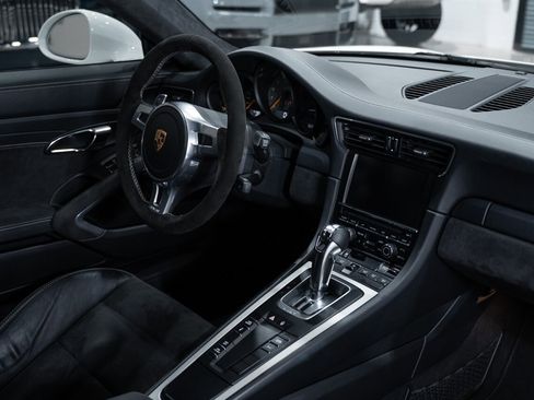 Used 2016 Porsche 911 GT3 image 52