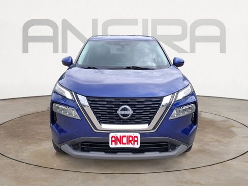 Used 2022 Nissan Rogue SV image 8