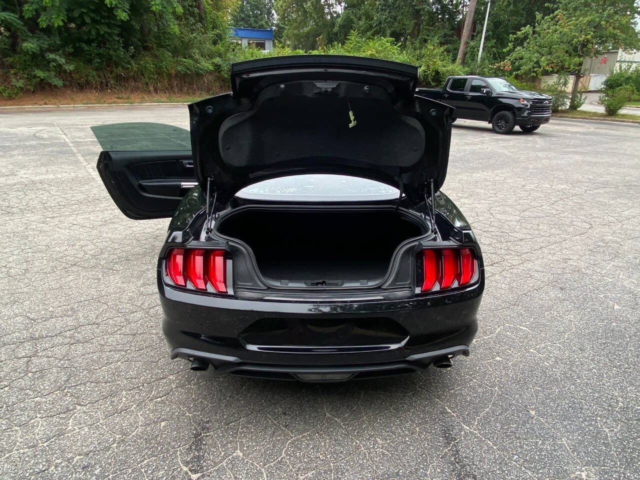 Used 2021 Ford Mustang Premium RWD image 39