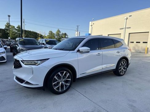 Used 2023 Acura MDX FWD w/ Technology Package image 3