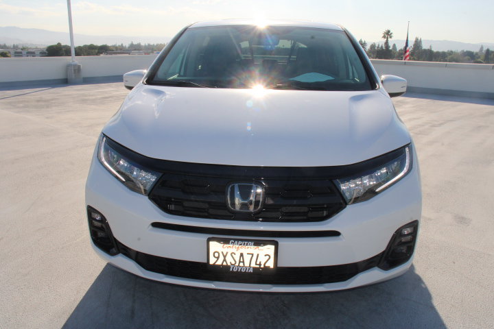 Used 2026 Honda Odyssey Elite image 7
