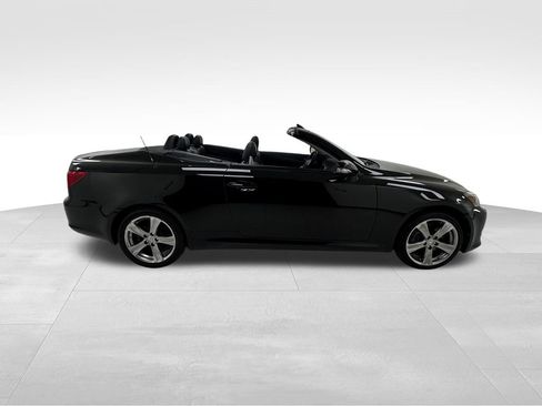 Used 2012 Lexus IS 350C image 8