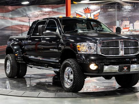 Used 2006 Dodge Ram 3500 Truck Laramie w/ Protection Group AWD/4WD image 29