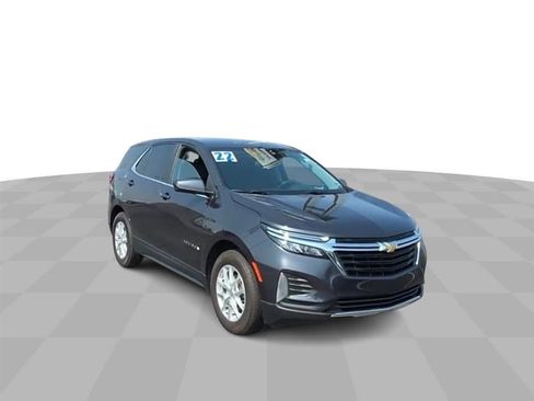 Used 2022 Chevrolet Equinox LT image 3
