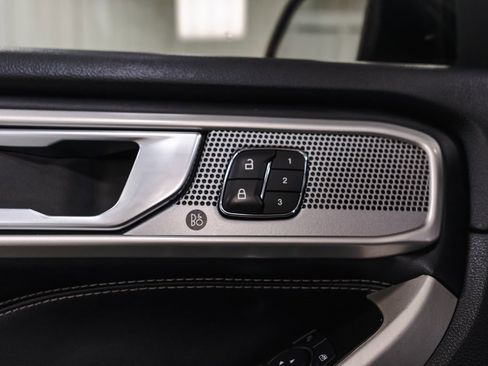 Used 2021 Ford Explorer Limited w/ Equipment Group 301A image 28