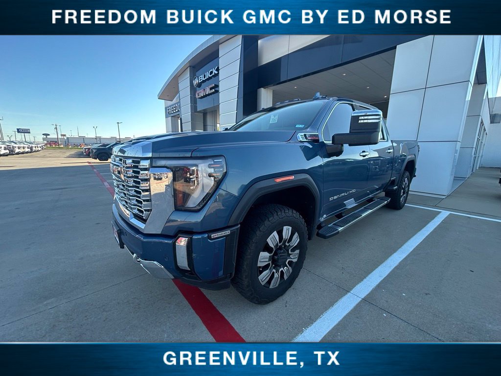 Used 2025 GMC Sierra 2500 Denali w/ Denali Reserve Package AWD/4WD image 1