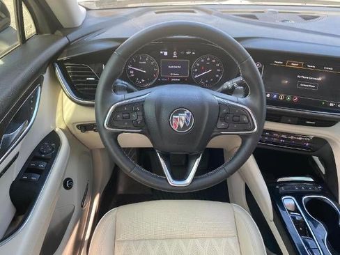 Certified 2022 Buick Envision Avenir w/ Technology Package II image 6