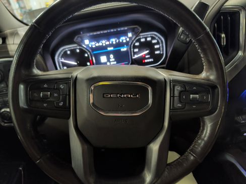 Used 2021 GMC Sierra 2500 Denali w/ Denali Ultimate Package image 10