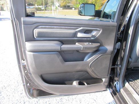 Used 2024 RAM 1500 Lone Star image 33