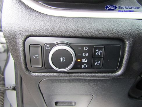 Certified 2024 Ford Explorer XLT w/ Equipment Group 202A AWD/4WD image 31
