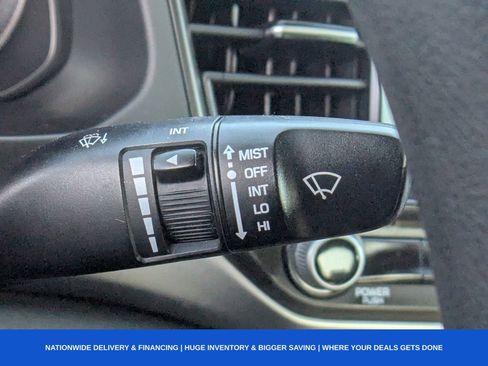 Used 2020 Hyundai Elantra SE w/ Cargo Package (C1) image 38