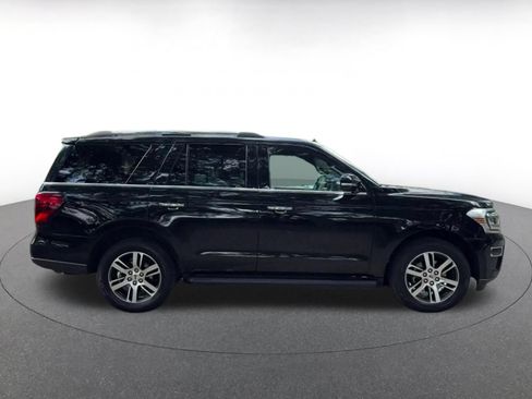 Used 2024 Ford Expedition Limited AWD/4WD image 16