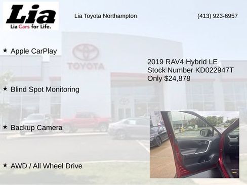 Used 2019 Toyota RAV4 LE w/ Carpet Mat Package AWD/4WD image 7