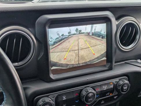 Used 2021 Jeep Wrangler Unlimited Rubicon 4xe image 11