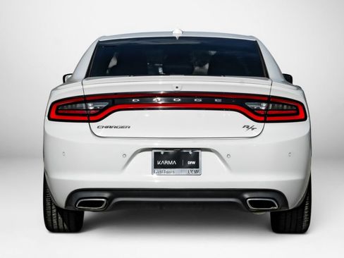Used 2015 Dodge Charger R/T w/ Plus Group RWD image 7