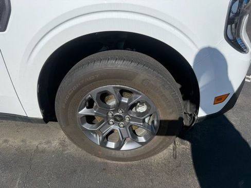 Used 2025 Ford Maverick XLT w/ Equipment Group 301A image 16