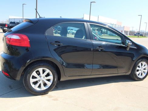 Used 2012 Kia Rio EX w/ Convenience Pkg image 5