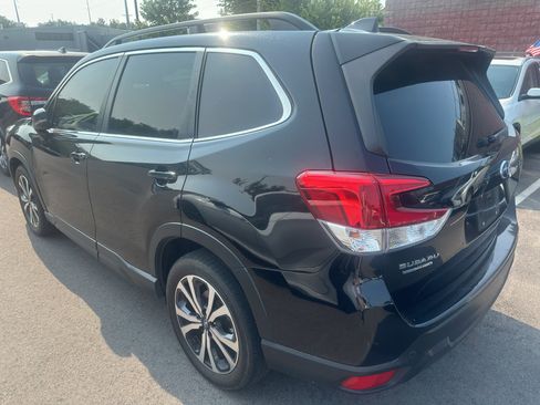 Used 2020 Subaru Forester Limited AWD/4WD image 3