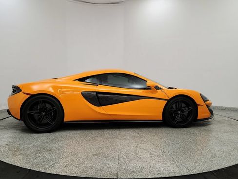 Used 2016 McLaren 570S Coupe RWD image 6