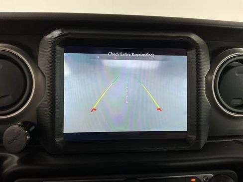 Used 2021 Jeep Wrangler Unlimited Sport AWD/4WD image 20
