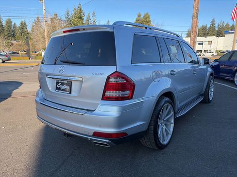 Used 2012 Mercedes-Benz GL 450 4MATIC image 11