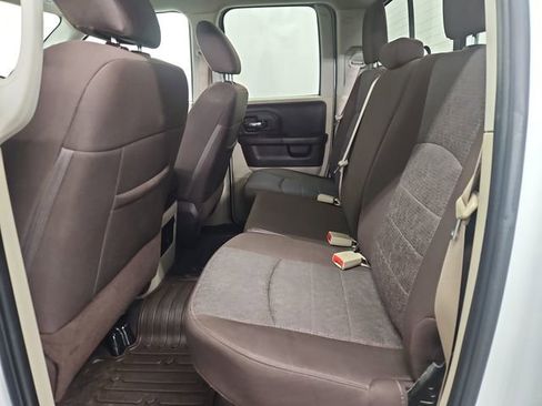 Used 2018 RAM 1500 Big Horn image 38