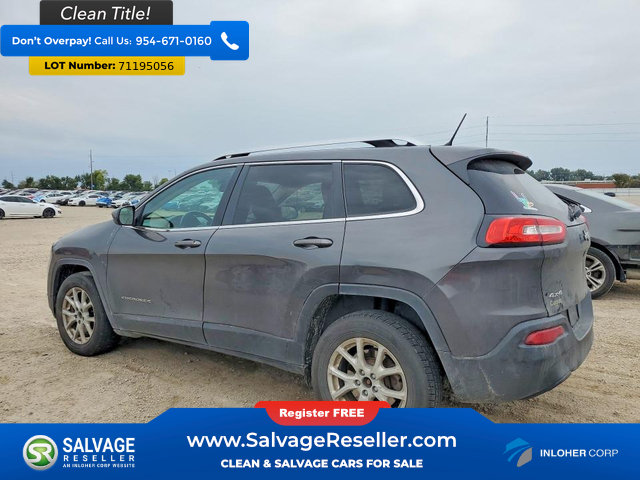 Used 2015 Jeep Cherokee Latitude w/ Cold Weather Group AWD/4WD image 3