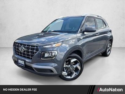 Used 2025 Hyundai Venue SEL