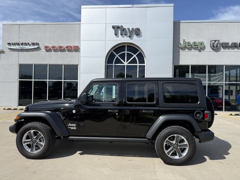 Used 2020 Jeep Wrangler Unlimited Sport S AWD/4WD image 30