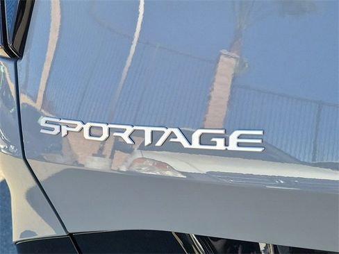 Used 2024 Kia Sportage SX image 25