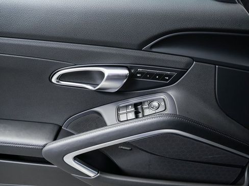 Certified 2025 Porsche 718 Cayman GTS image 6