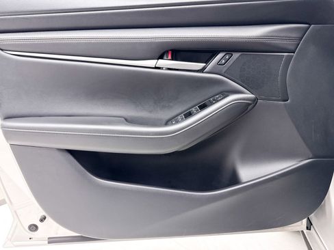 Used 2025 MAZDA MAZDA3 s image 25