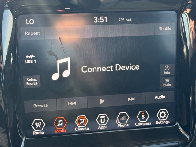 Used 2018 Jeep Compass Limited AWD/4WD image 37