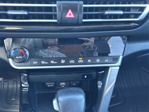 Used 2021 Kia Seltos SX image 33