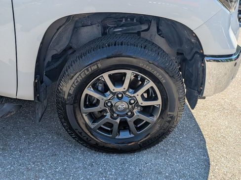 Used 2021 Toyota Tundra SR5 w/ Trail Edition image 21