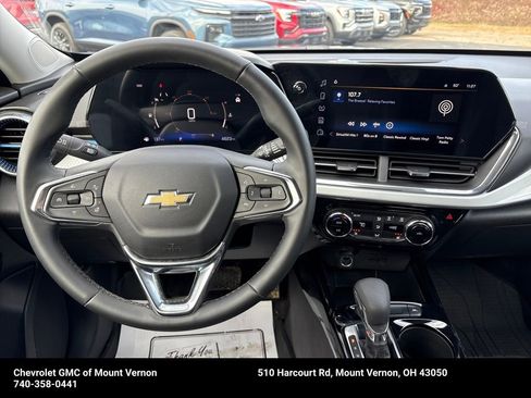 New 2025 Chevrolet Trax LT w/ LT Convenience Package image 15