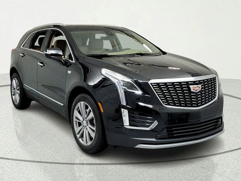 Certified 2023 Cadillac XT5 Premium Luxury w/ Platinum Package AWD/4WD image 7