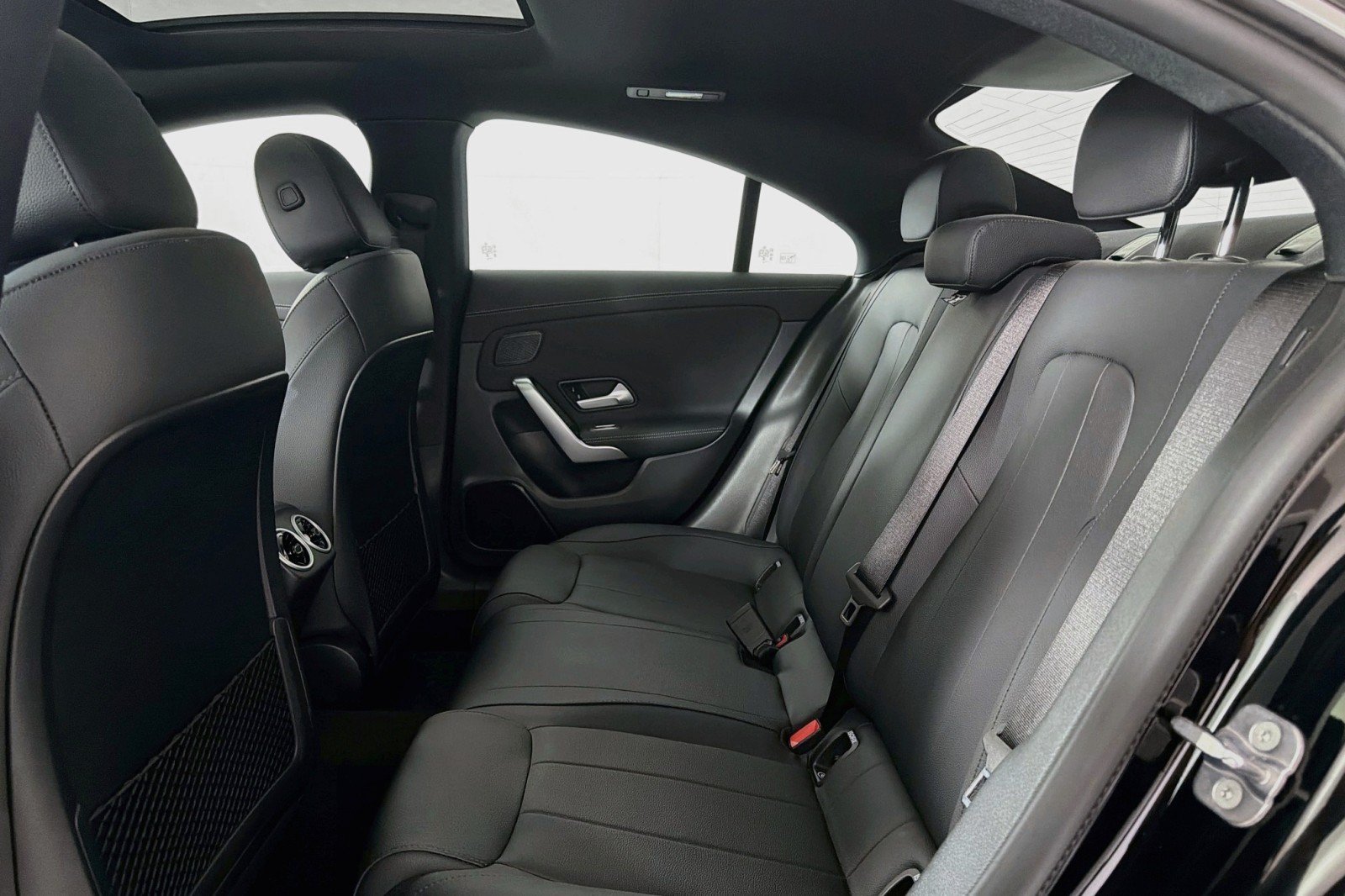 Certified 2026 Mercedes-Benz CLA 250 4MATIC image 9