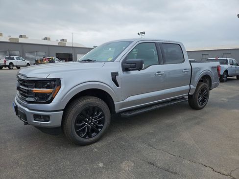 New 2026 Ford F150 XLT w/ Equipment Group 302A MID AWD/4WD image 5