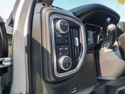 Used 2022 GMC Sierra 2500 Denali w/ Technology Package AWD/4WD image 21