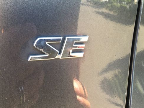 Used 2024 Toyota RAV4 SE AWD/4WD image 6