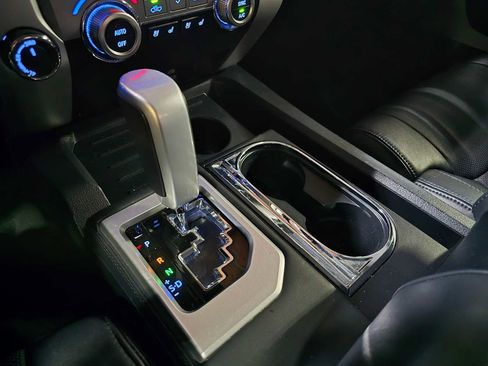 Used 2019 Toyota Tundra Platinum AWD/4WD image 34